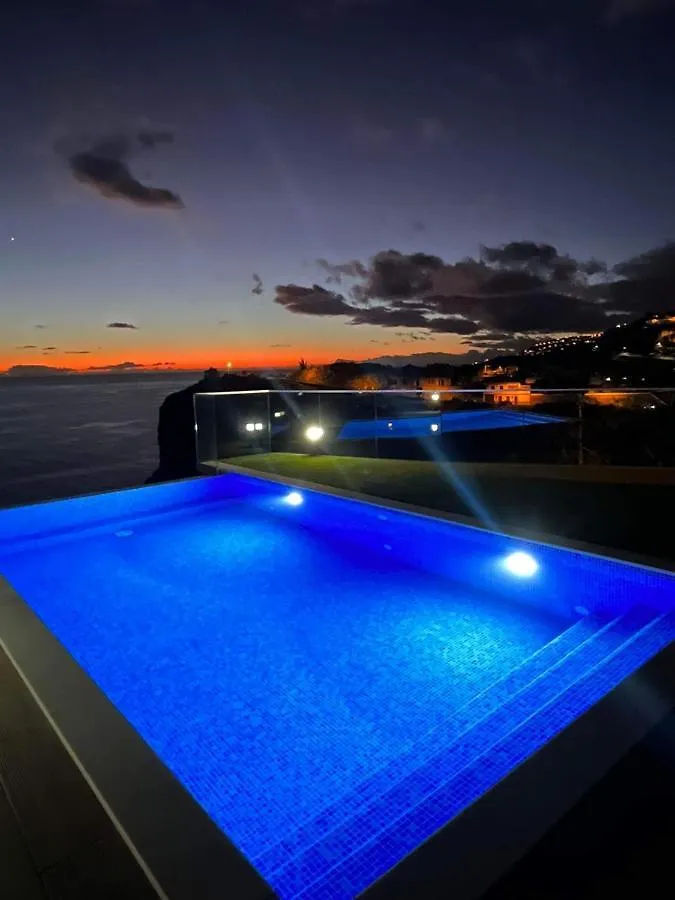 Madeira Sea Sunshine With Heated Pool Apartment Ribeira Brava Portugal